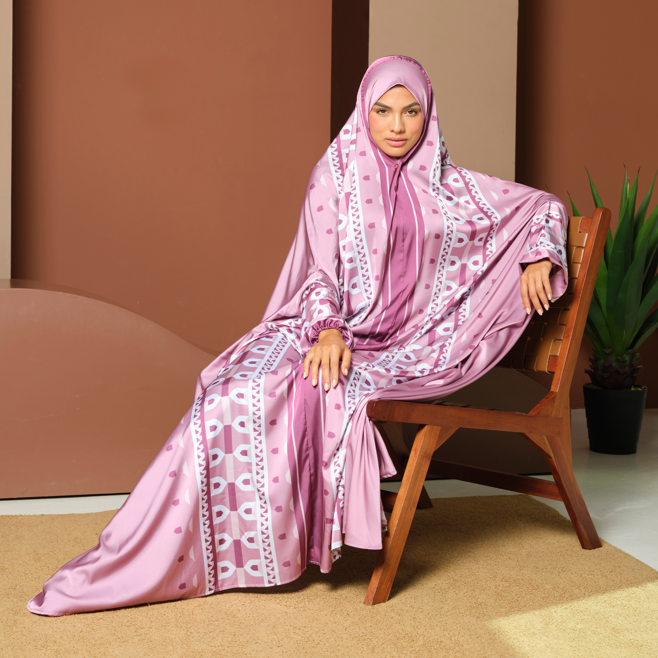 'Casablanca' Prayer Dress With Pouch, Pink