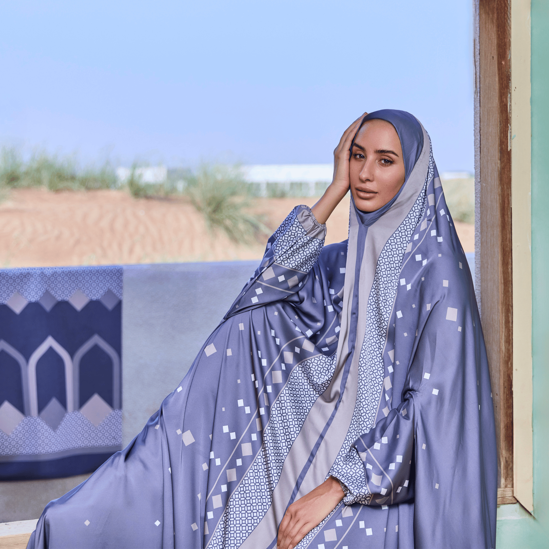 'Abu Dhabi' Prayer Dress & Pocket Prayer Mat Bundle