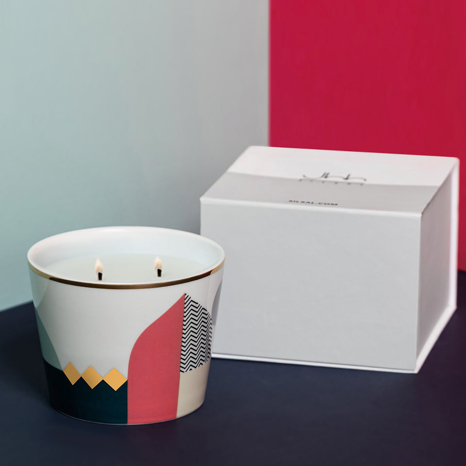 'Layalee' Blooming Oud Candle- 500g